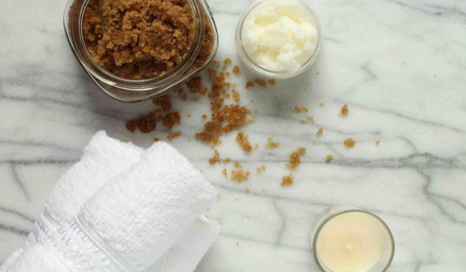 Todas las claves para hacer un exfoliante corporal casero